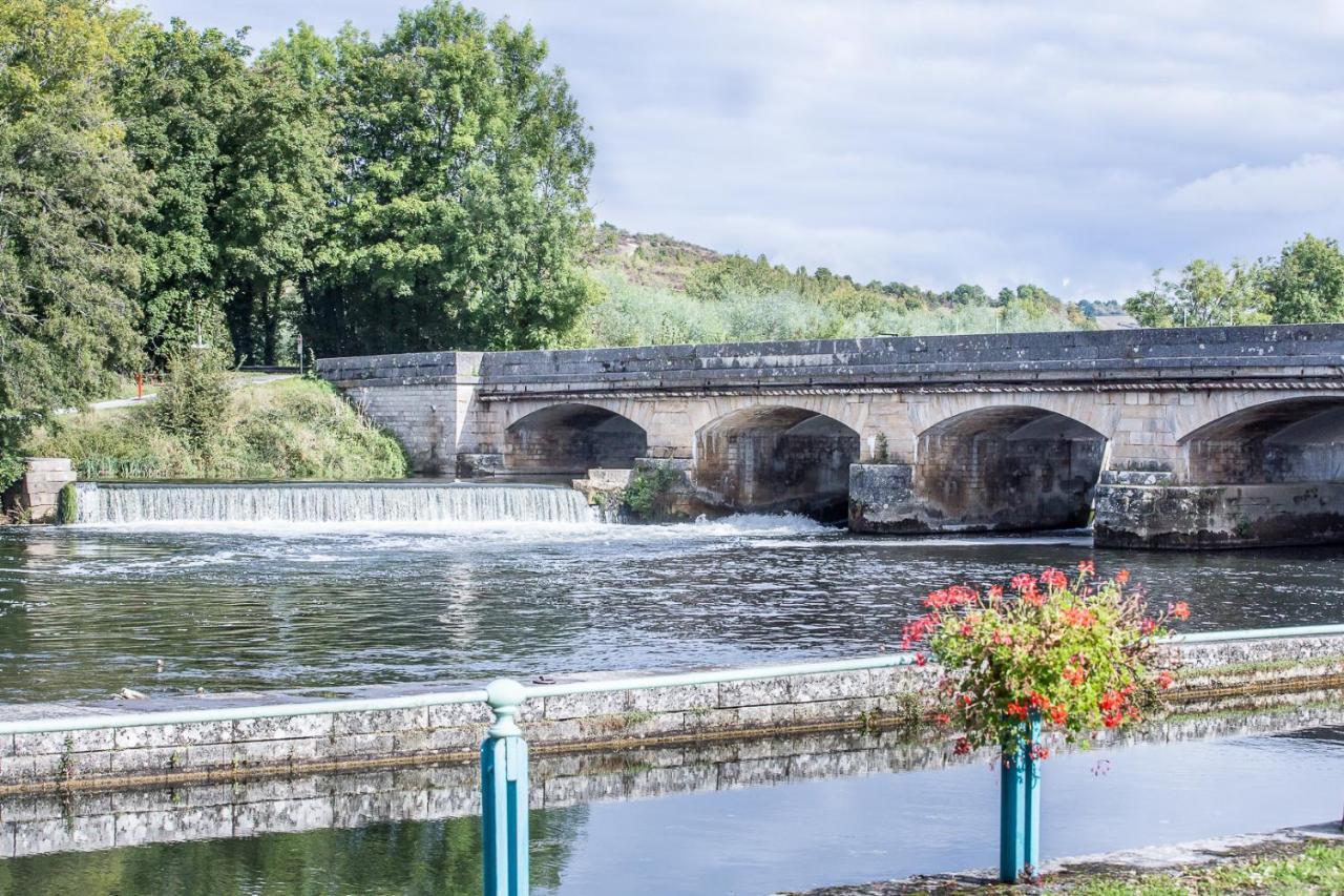 Entre Canal Et Vignes Bed & Breakfast Escolives-Sainte-Camille Exterior photo