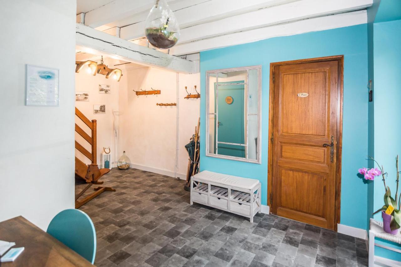 Entre Canal Et Vignes Bed & Breakfast Escolives-Sainte-Camille Exterior photo